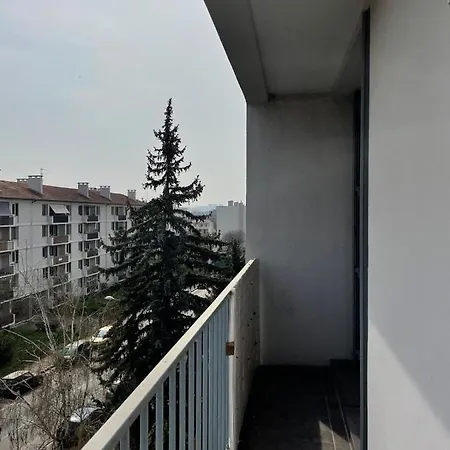 Le Parilly- 3 Chambres-parc Parilly Apartment